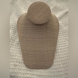 Low necklace display- canvas